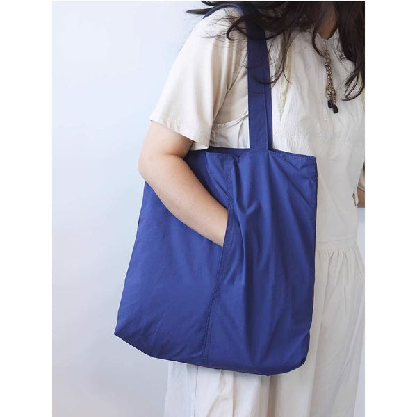 Blue Women's Minimalist Nylon Tote Bag Ultra Lightweight Shoulder Shopper Large Capacity Fits A4 Documents for Work and School
