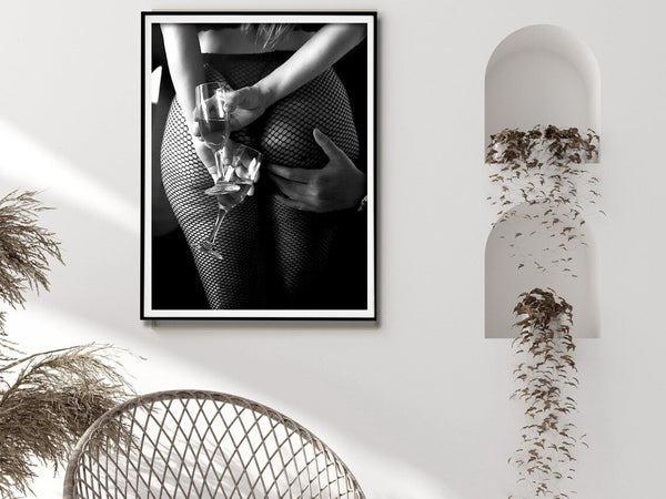 Wall Art 30cmx40cm Woman Drinking Wine In The Bar Black